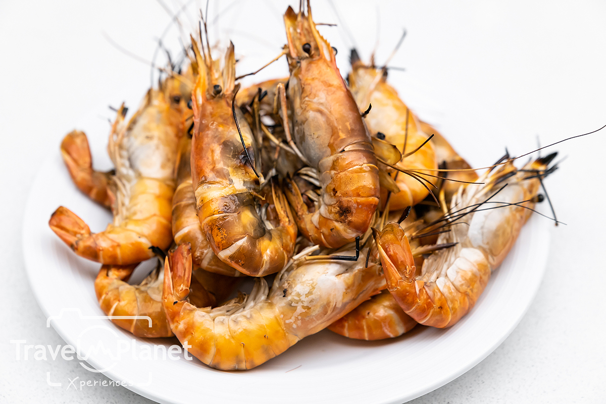 Premium Seafood BBQ Alaskan King Crabs - Pullman Bangkok King power - BBQ Station