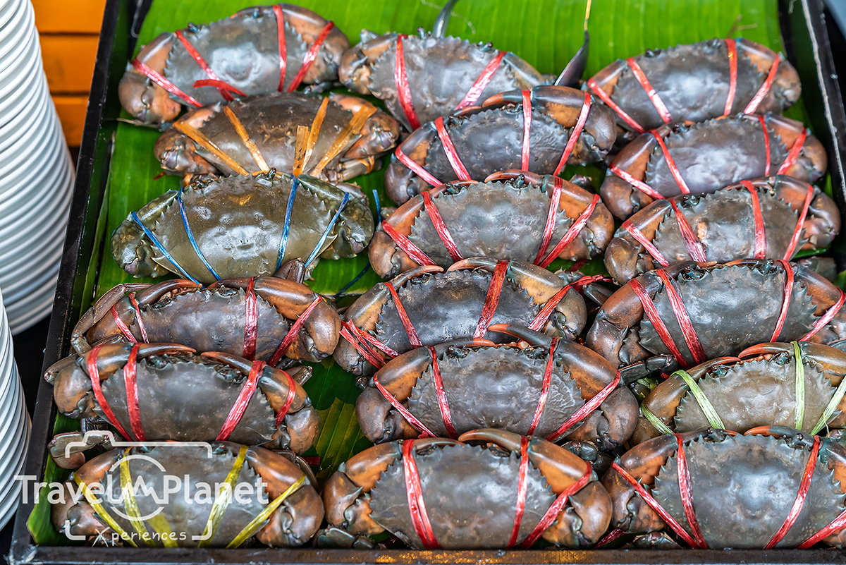 100° East Anantara Sathorn Bangkok  Seafood Buffet ปูเป็น