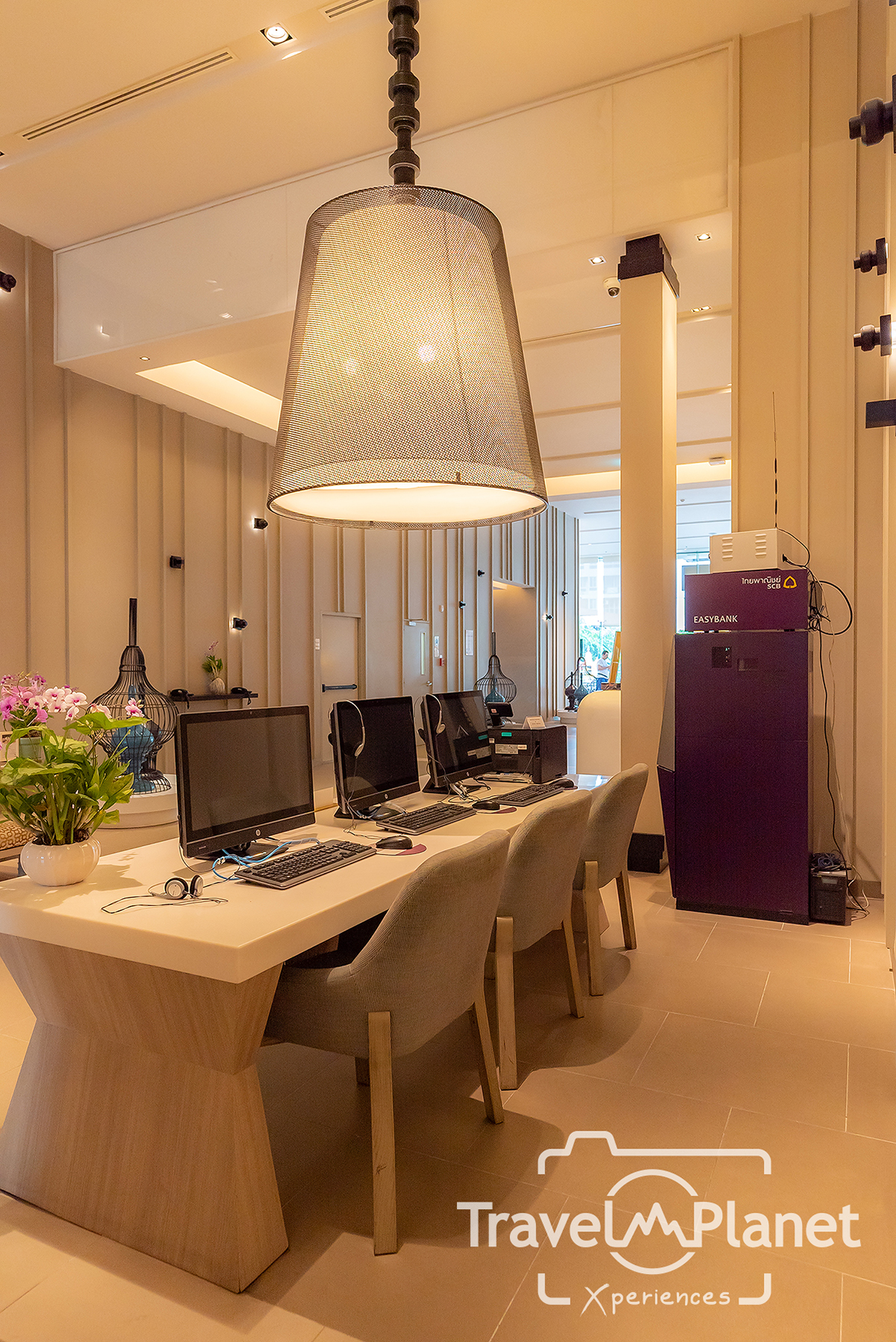 โรงแรม เมอร์เคียว พัทยา โอเชี่ยน รีสอร์ท - Mercure Pattaya Ocean Resort M Lounge