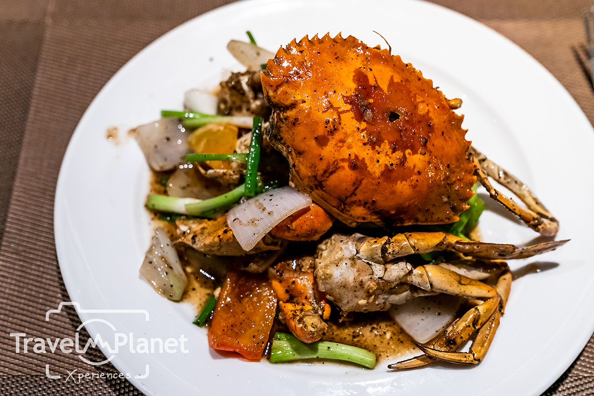 100° East Anantara Sathorn Bangkok  Seafood Buffet ปูเป็น
